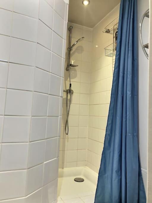 Appartement Elegant Et Confortable Cote Gare Ambérieu-en-Bugey Eksteriør billede